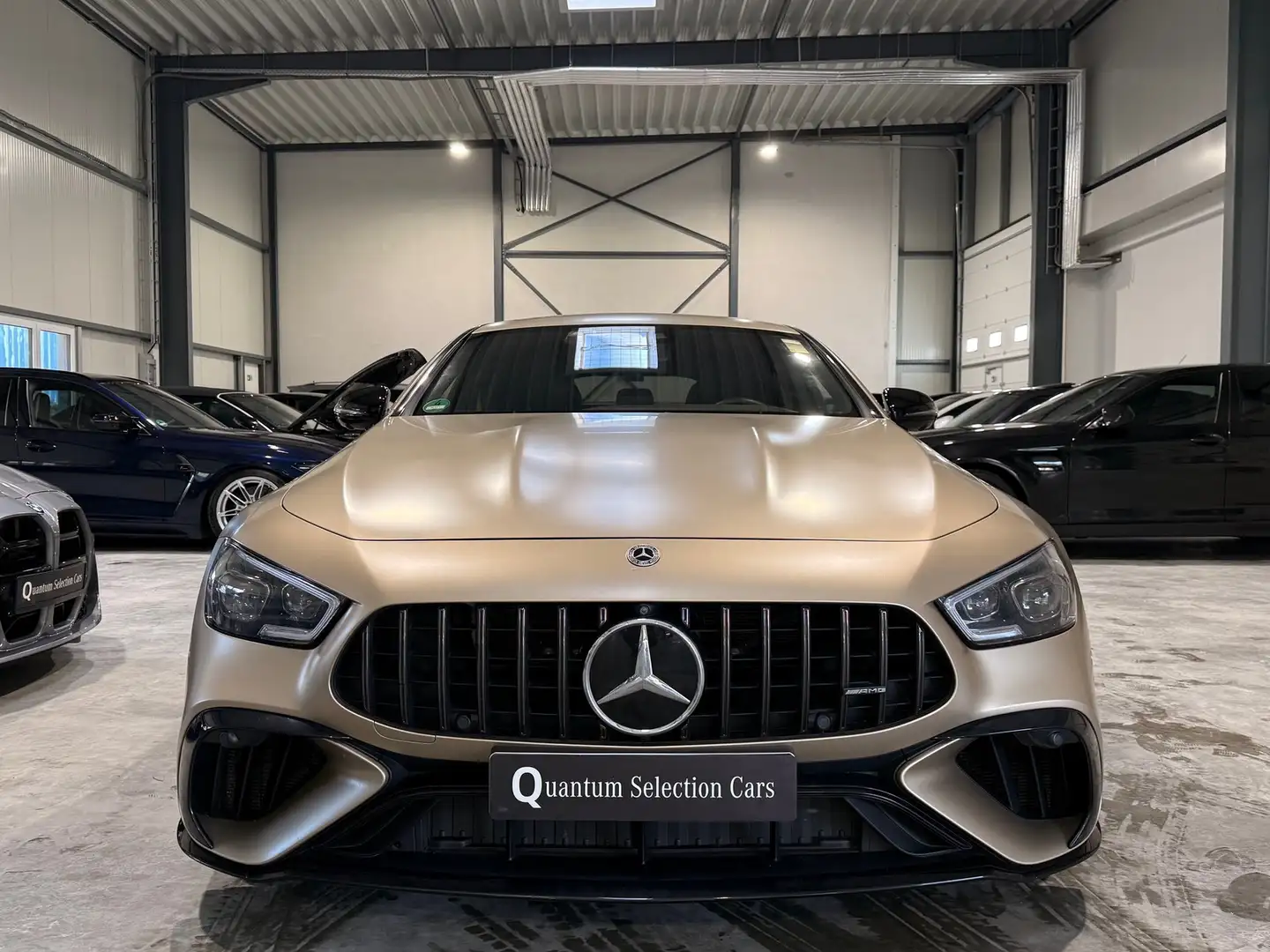 Mercedes-Benz AMG GT 63 S 4MATIC+ *1of 1*AERO*MAGNO* Gold - 2