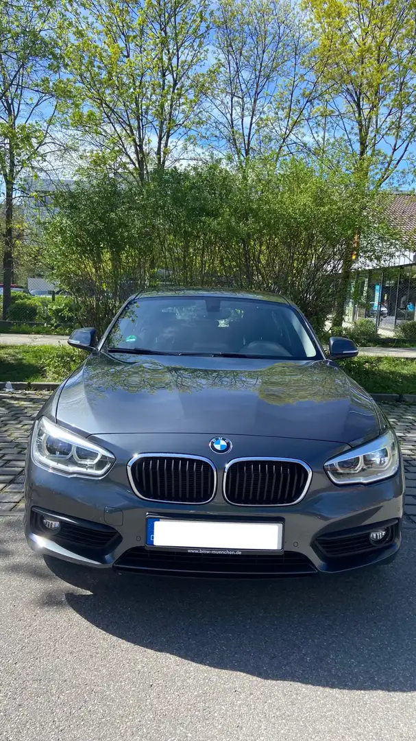 BMW 118 118i Advantage Grau - 1