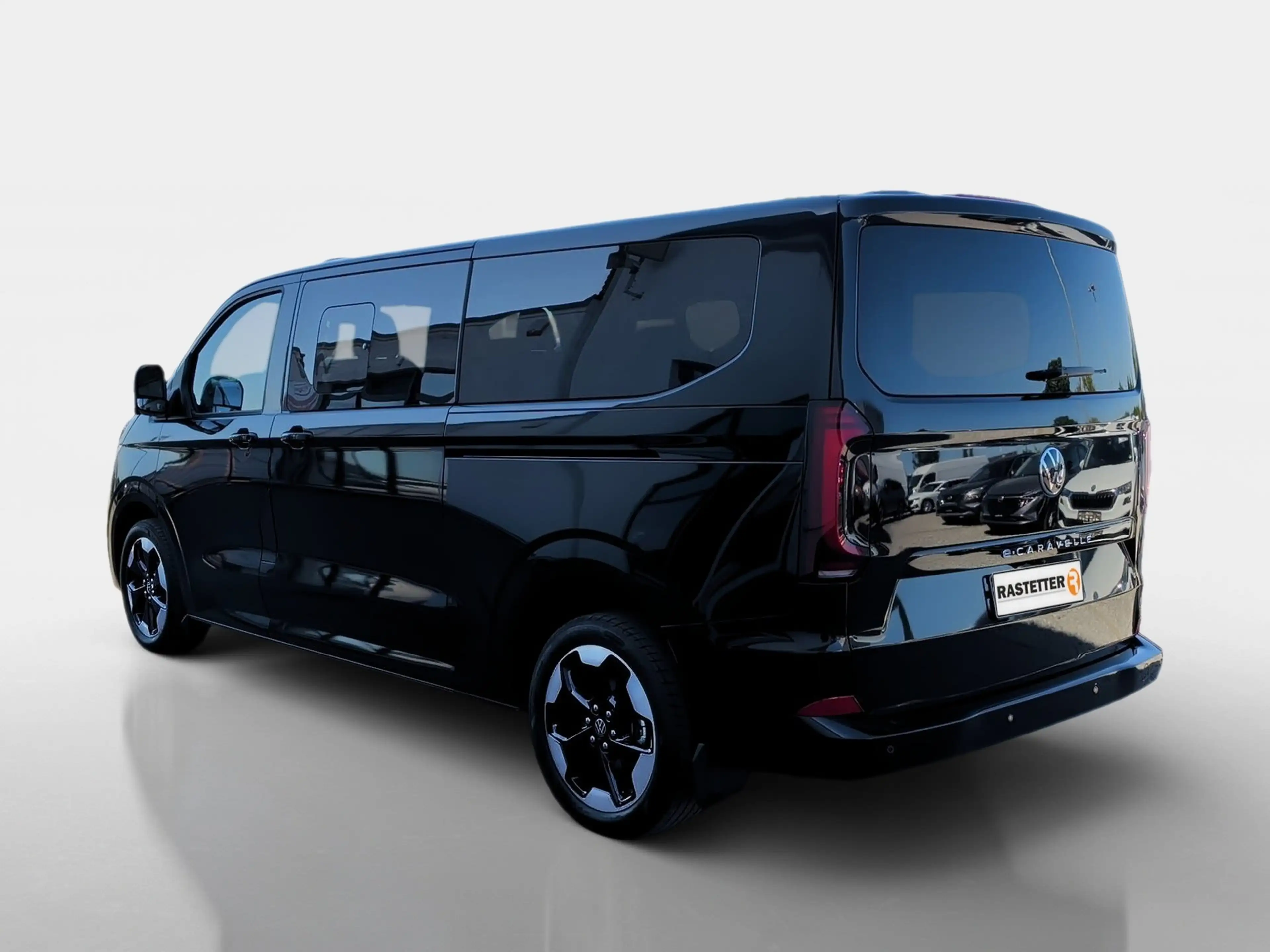 Volkswagen T7 Caravelle T7 e-Caravelle Style 8Sitze+AHK+Leder+19Z+Harman+N — photo 4