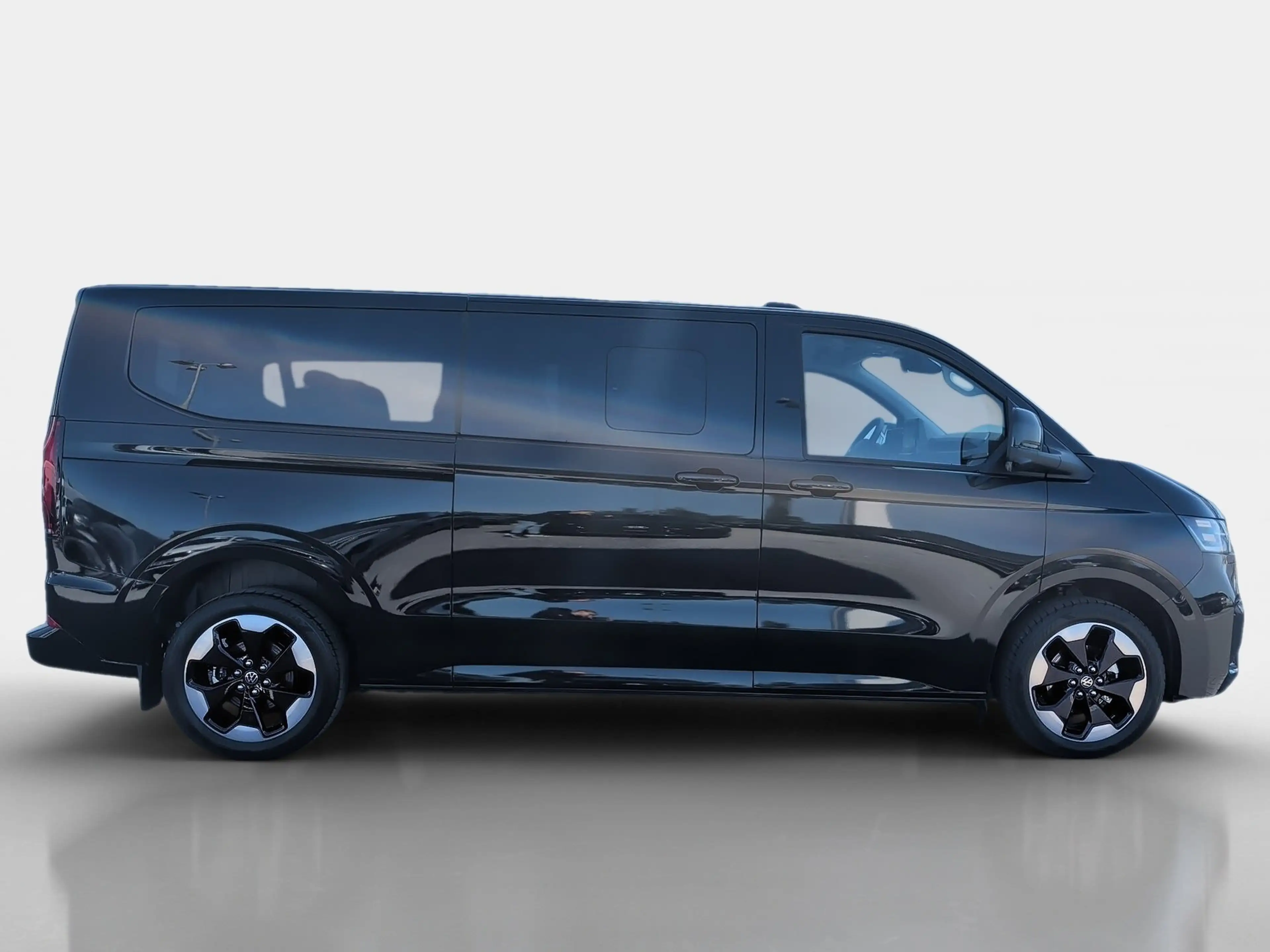 Volkswagen T7 Caravelle T7 e-Caravelle Style 8Sitze+AHK+Leder+19Z+Harman+N — photo 7