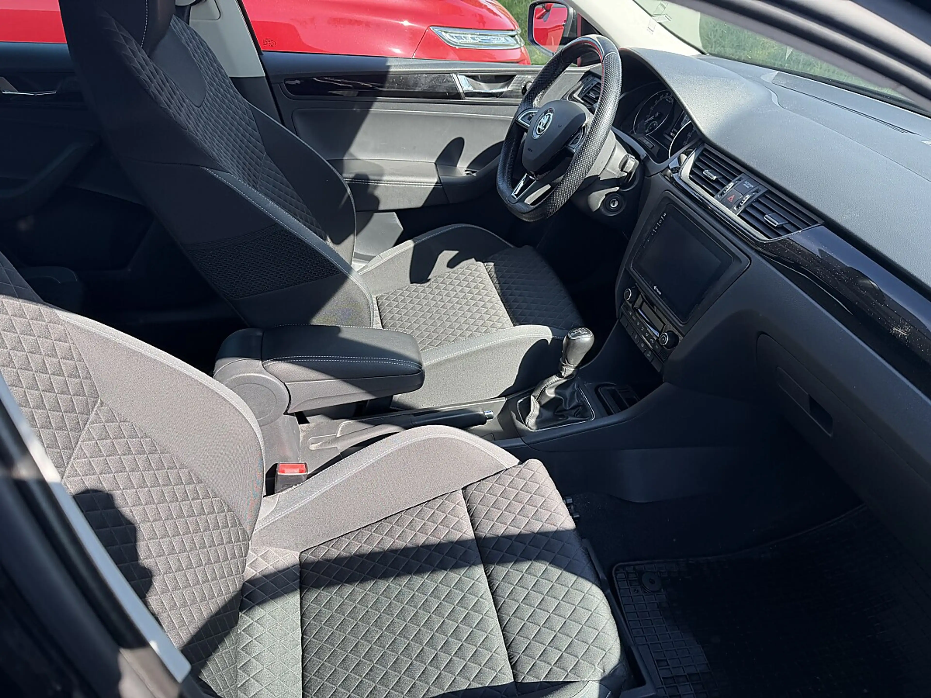 Skoda Rapid/Spaceback Rapid 1.6 TDI Sport Green Tec — photo 10