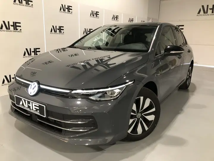 Volkswagen Golf Variant Style 2.0 TDI Automático DSG 7 vel. 2025