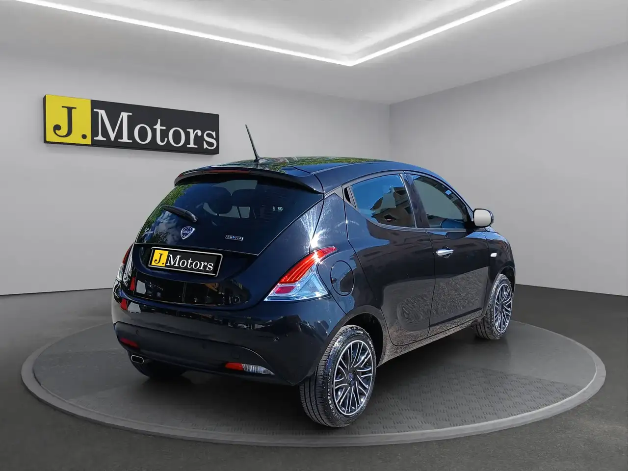 Lancia Ypsilon 2023