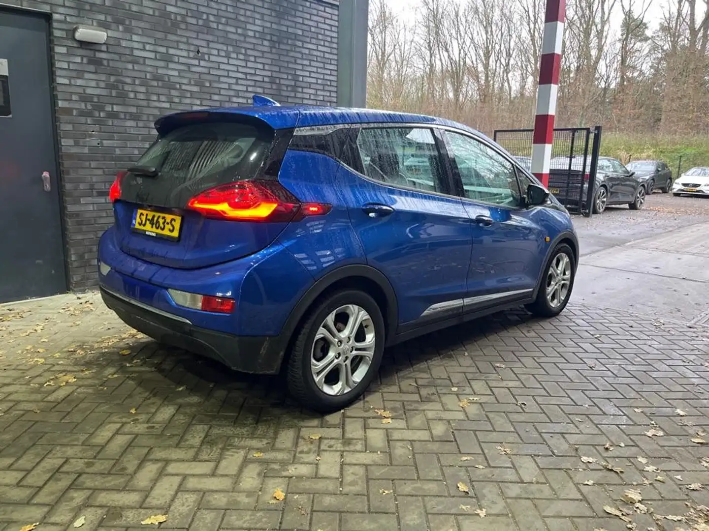 Opel Ampera-E Launch executive 60 kWh (Chevrolet) | Leder | Came Blau - 2