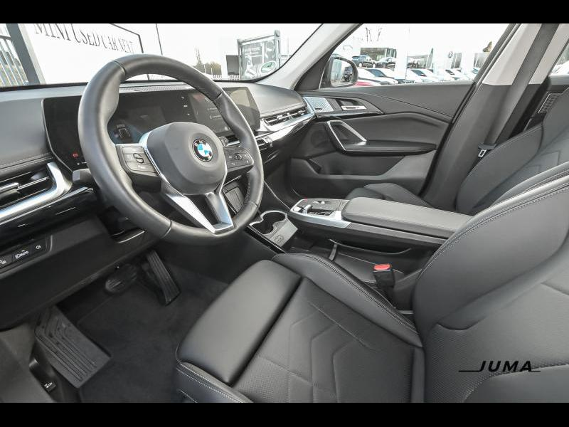 BMW X1 sDrive20i - xLine — photo 7