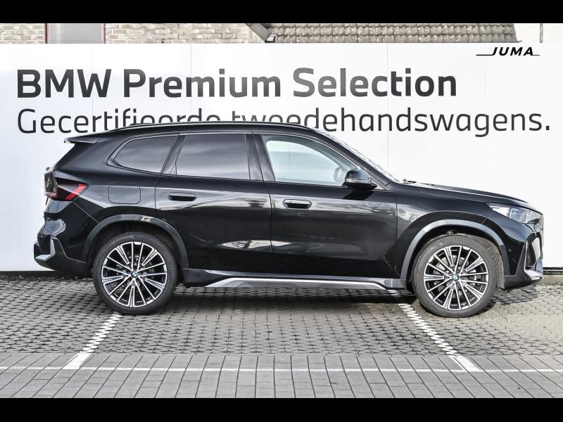 BMW X1 sDrive20i - xLine — photo 3