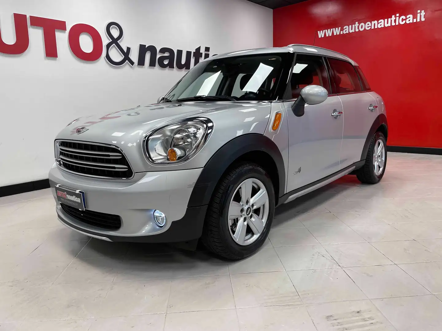 MINI Cooper D Countryman 1.6 COOPER D ALL4 E6 Plateado - 1