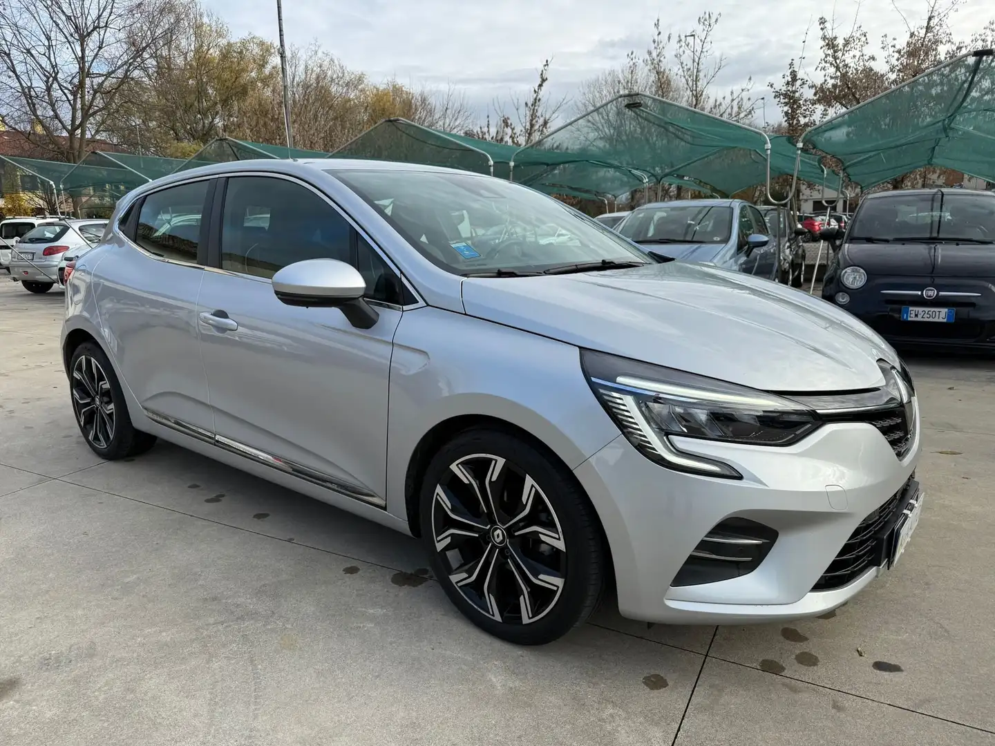 Renault Clio UNICO-PR tce Intens GPL 100cv 47.000KM Silber - 1