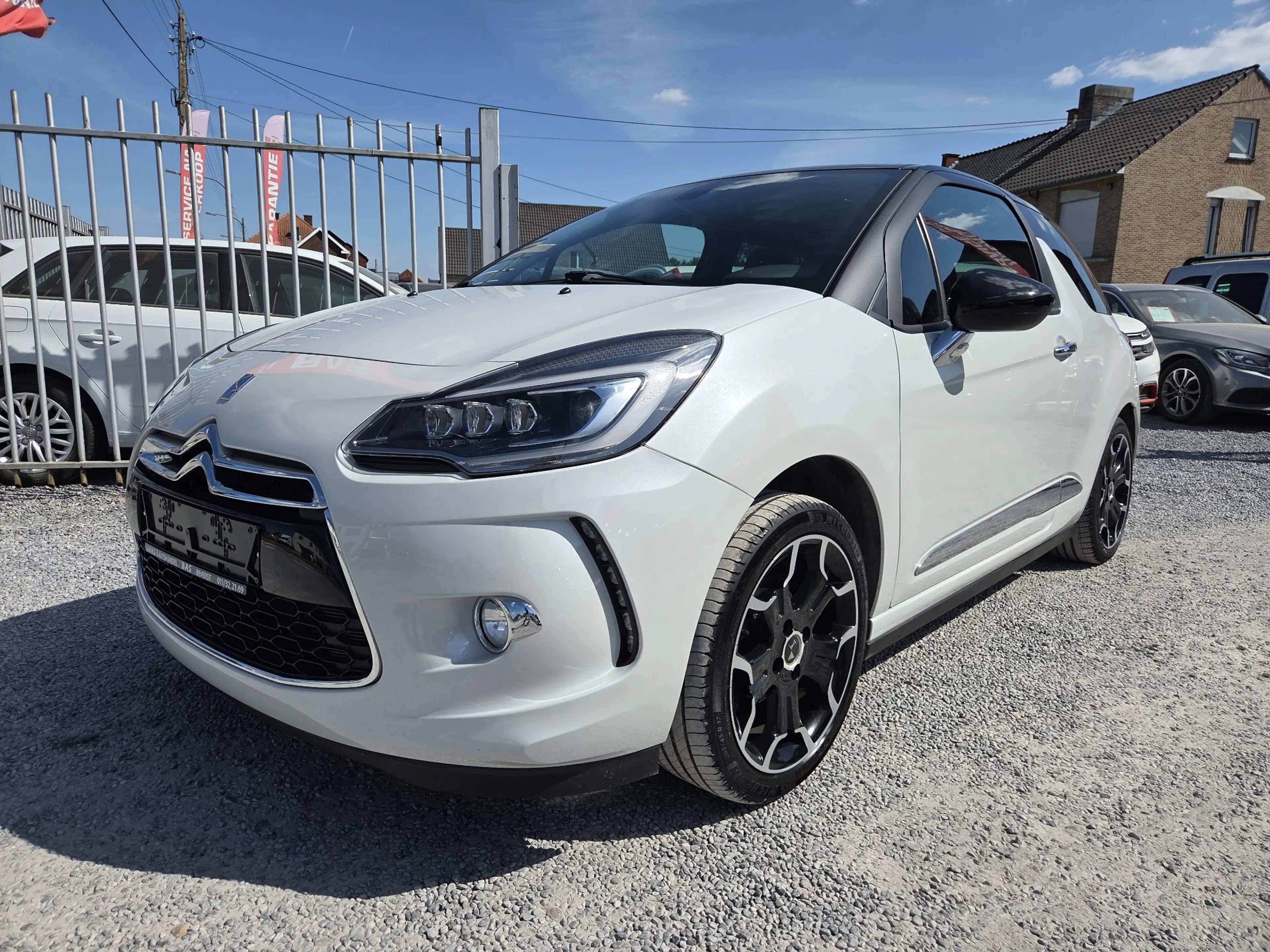 Citroen DS3 1.2i☆1jOMNIUMGARANTIE☆PARELMOER WIT☆CRUISE!☆PARKS