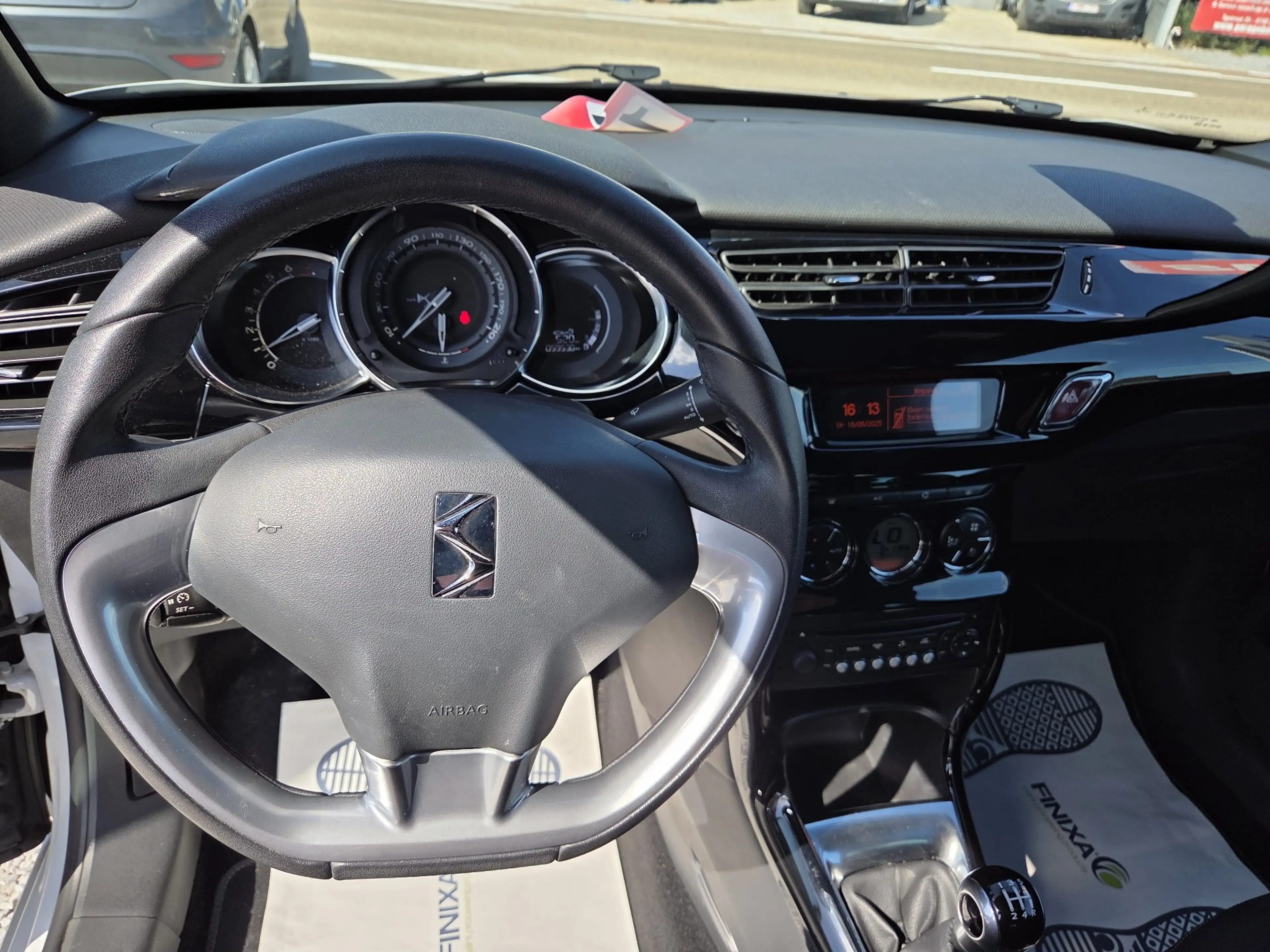 Citroen DS3 1.2i☆1jOMNIUMGARANTIE☆PARELMOER WIT☆CRUISE!☆PARKS — photo 15