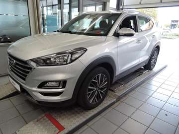1.6 Advantage 2WD *Navigation*Kamera
