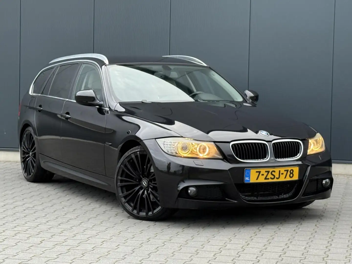 BMW 325 3-serie Touring 325I M-Pakket - Leder - Xenon - Na Noir - 2