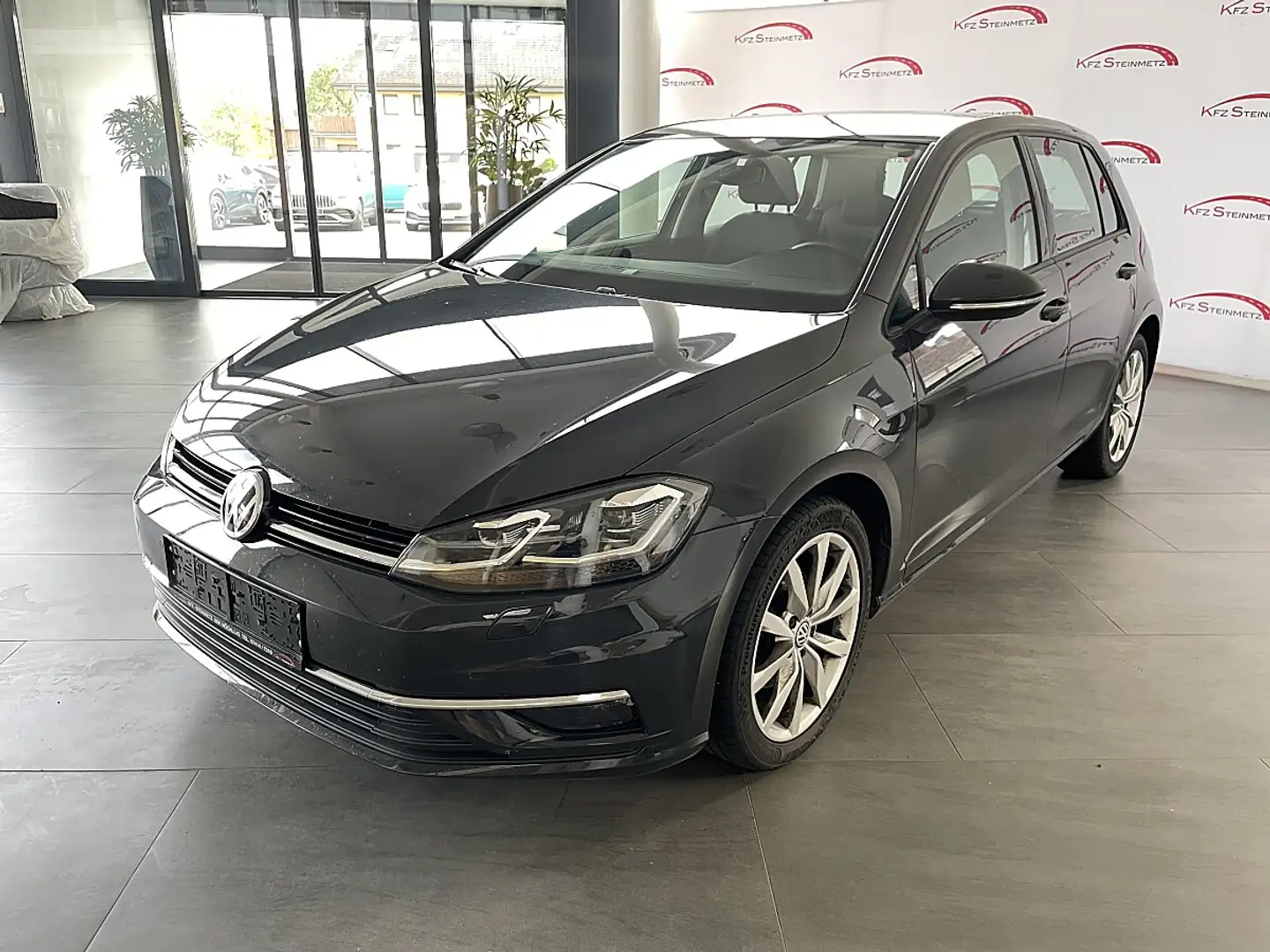 Volkswagen Golf Highline 2,0 TDI DSG Grau - 1
