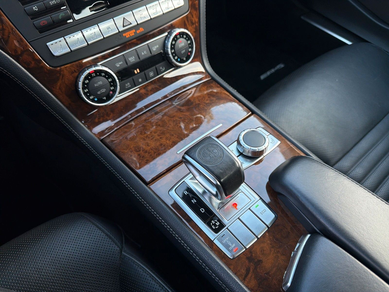 Mercedes-Benz SL 500 Roadster AMG VARIO/MASSAGE/RFK/SITZBEL. — photo 32