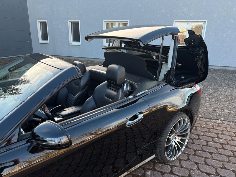 Mercedes-Benz SL 500 Roadster AMG VARIO/MASSAGE/RFK/SITZBEL. — photo 17