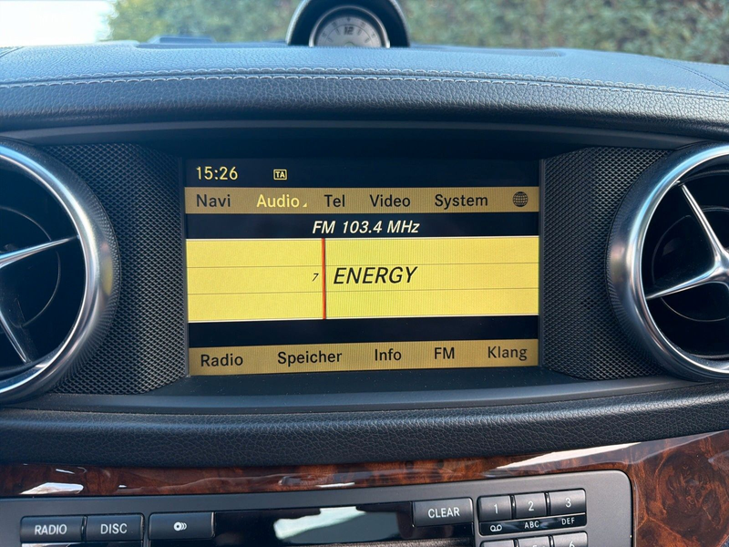 Mercedes-Benz SL 500 Roadster AMG VARIO/MASSAGE/RFK/SITZBEL. — photo 28