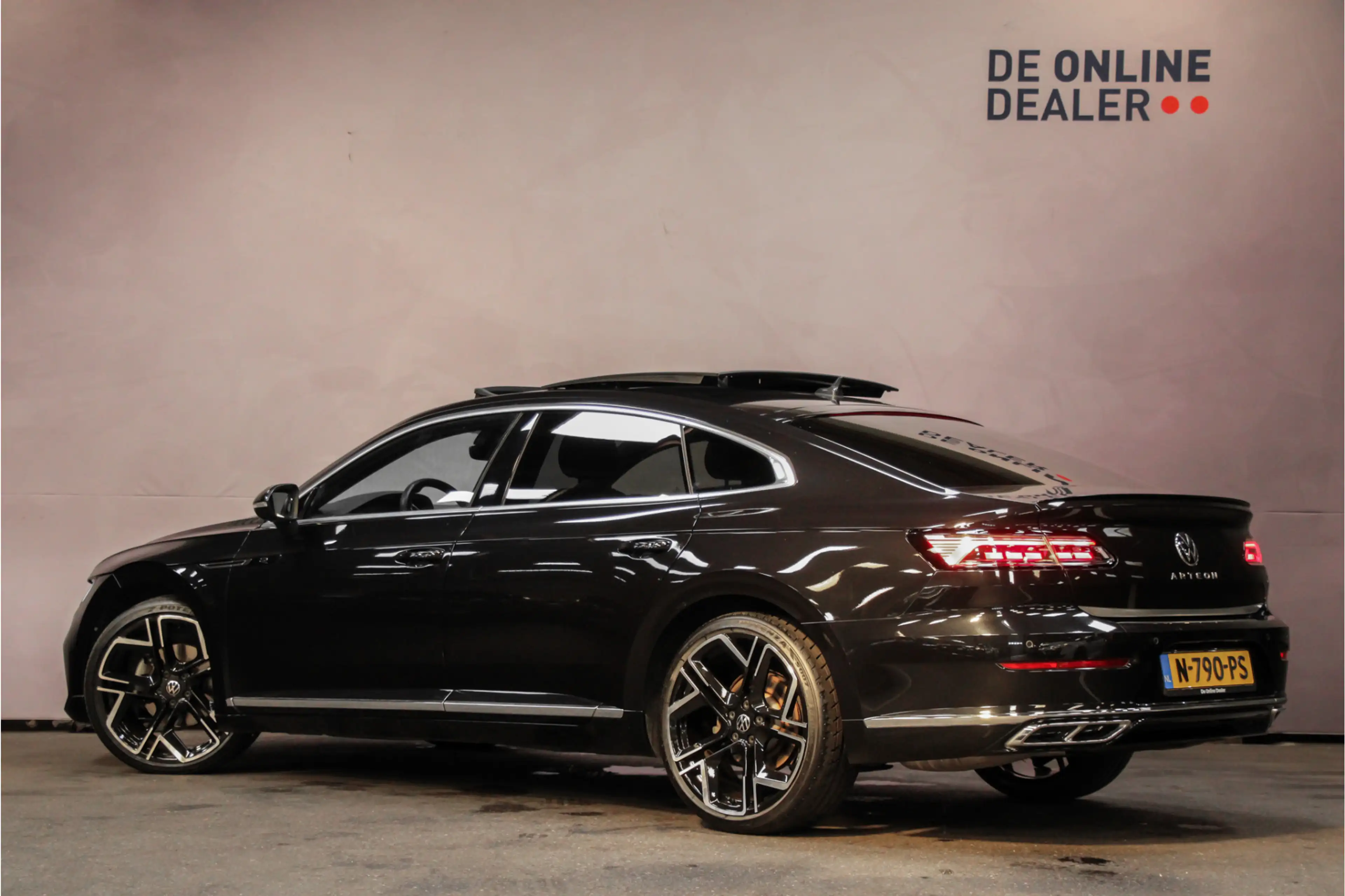 Volkswagen Arteon 2.0 TSI R-Line Business+ |Pano|20inch|Carplay|IQLi — photo 4