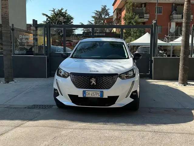 Peugeot 2008 2008 1.5 bluehdi Allure Pack s