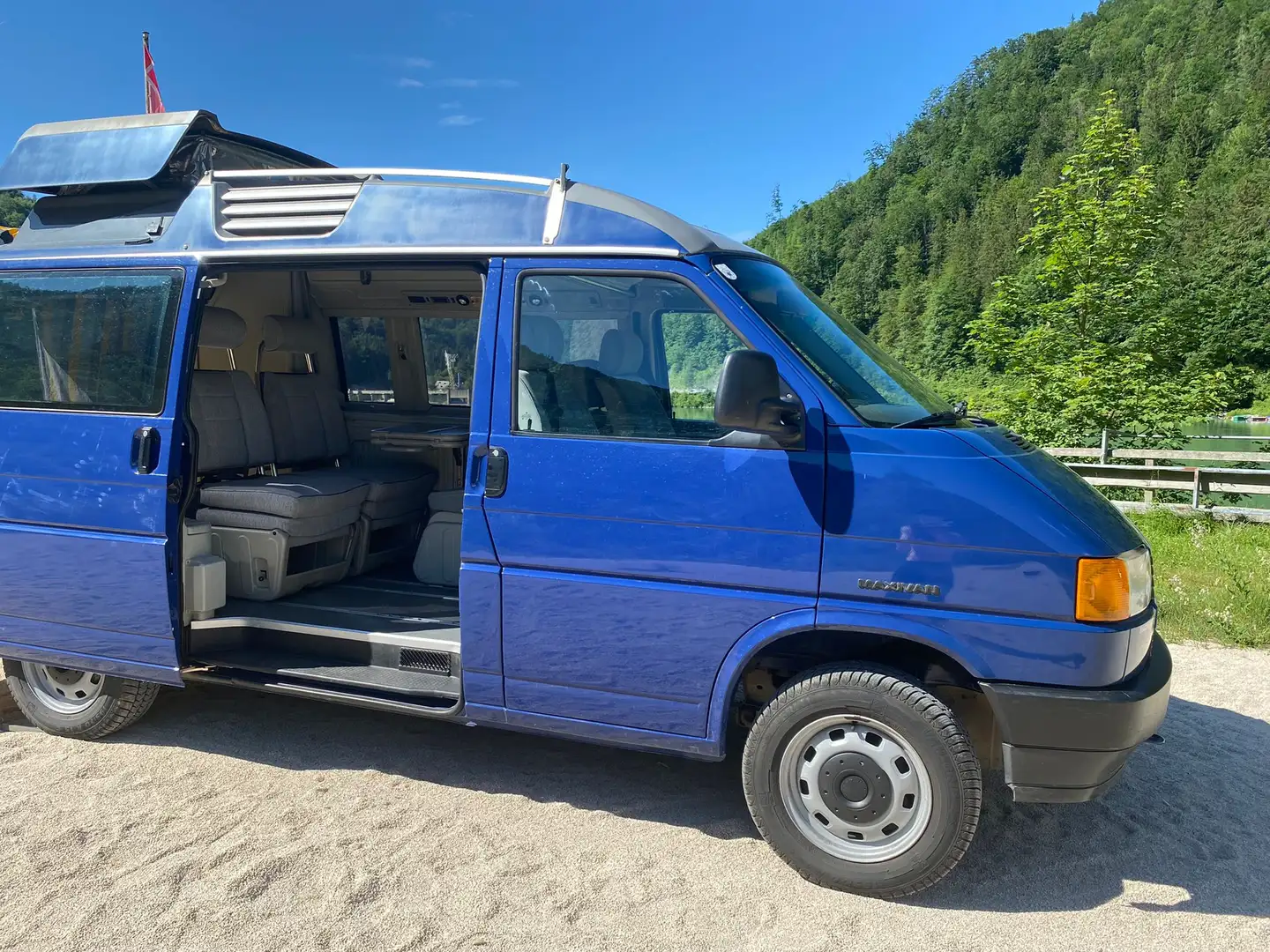 Volkswagen T4 California Sondermodell DEHLER umbau Blau - 1
