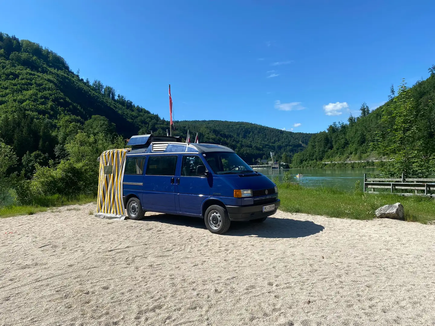 Volkswagen T4 California Sondermodell DEHLER umbau Blau - 2