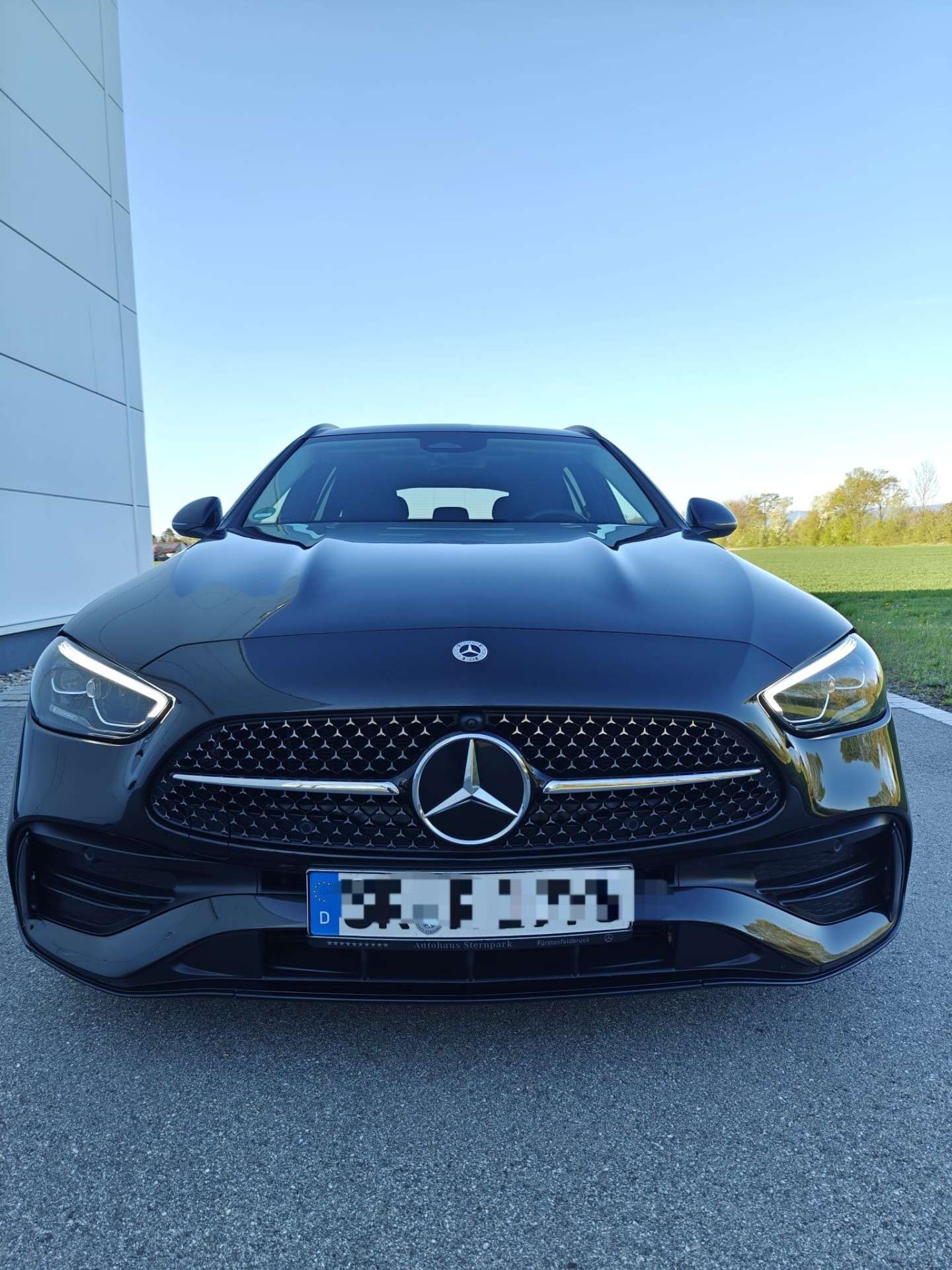 Second hand Mercedes Benz C-Class 