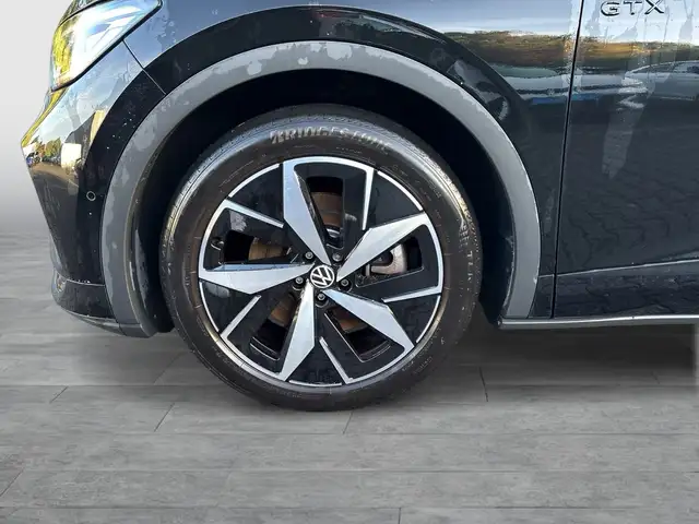Volkswagen Id.4 view 10
