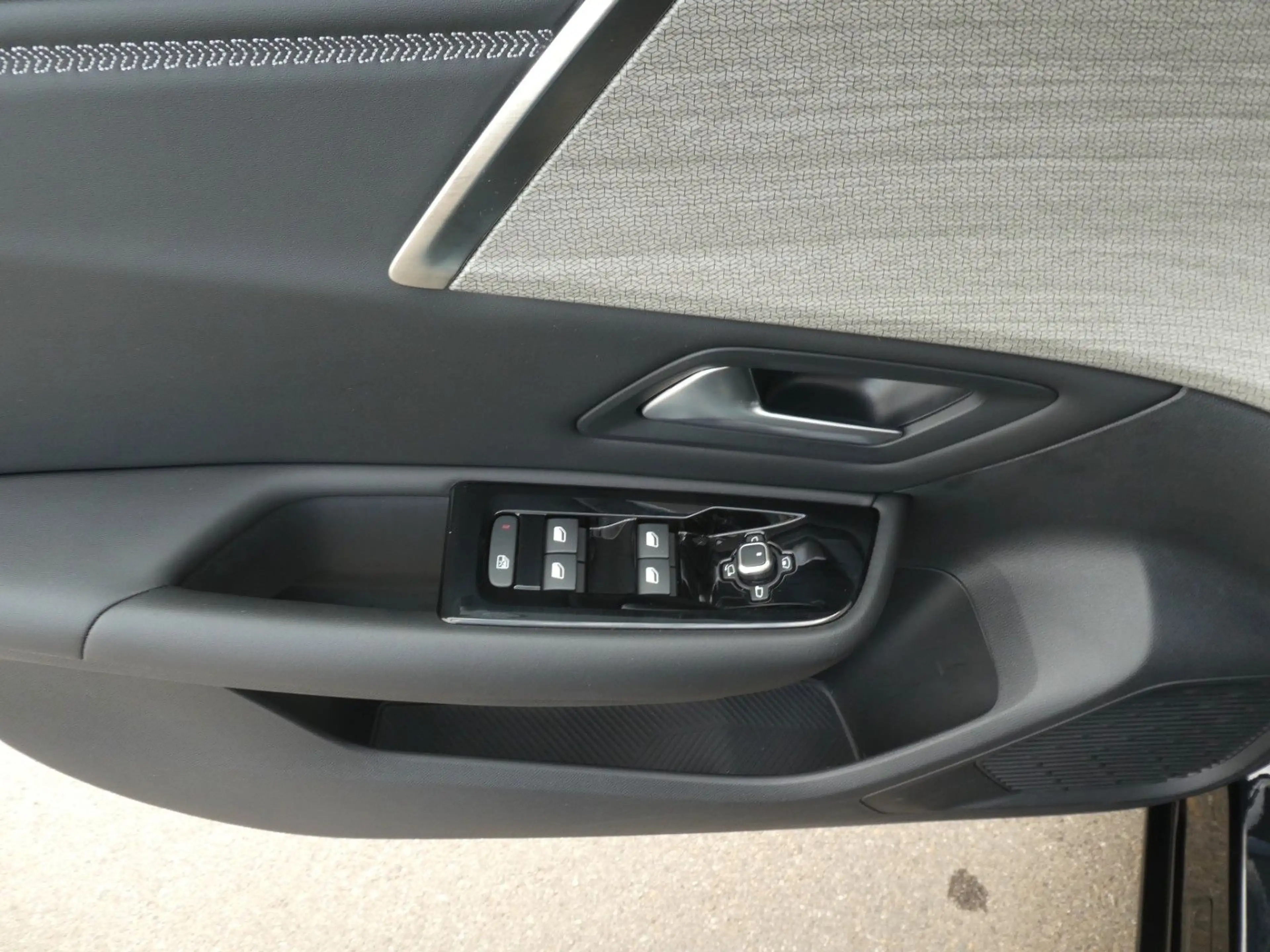 Citroen C5 X Plus Klima, Navi, SHZ, PDC, Kamera — photo 13