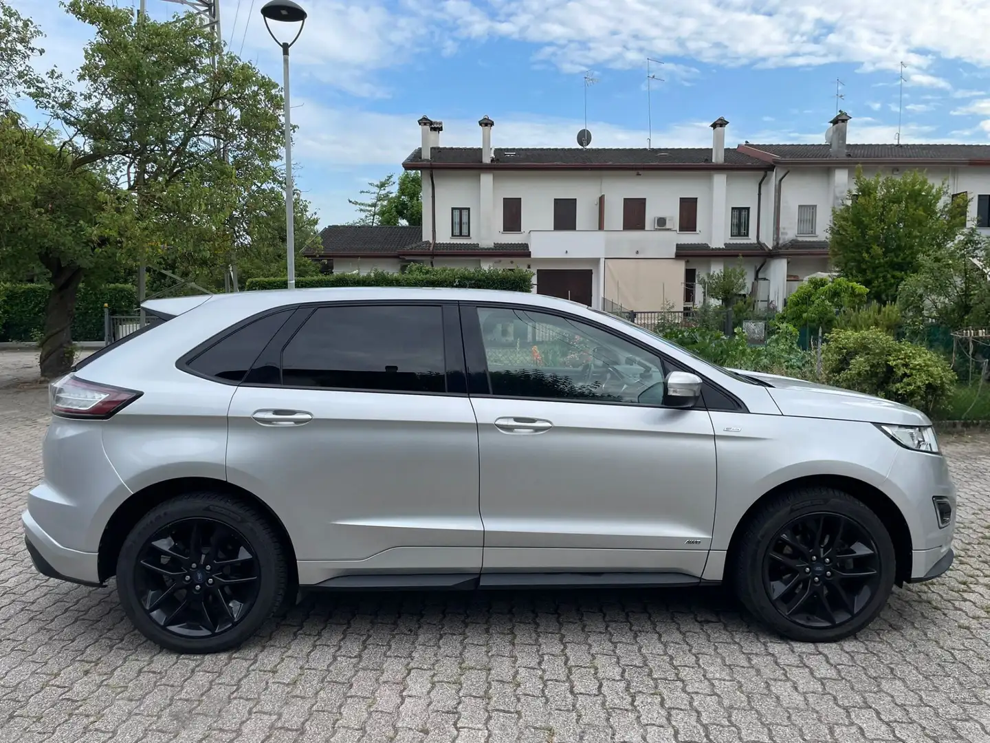 Ford Edge 2.0 tdci ST-Line s&s awd 210cv powershift - 2
