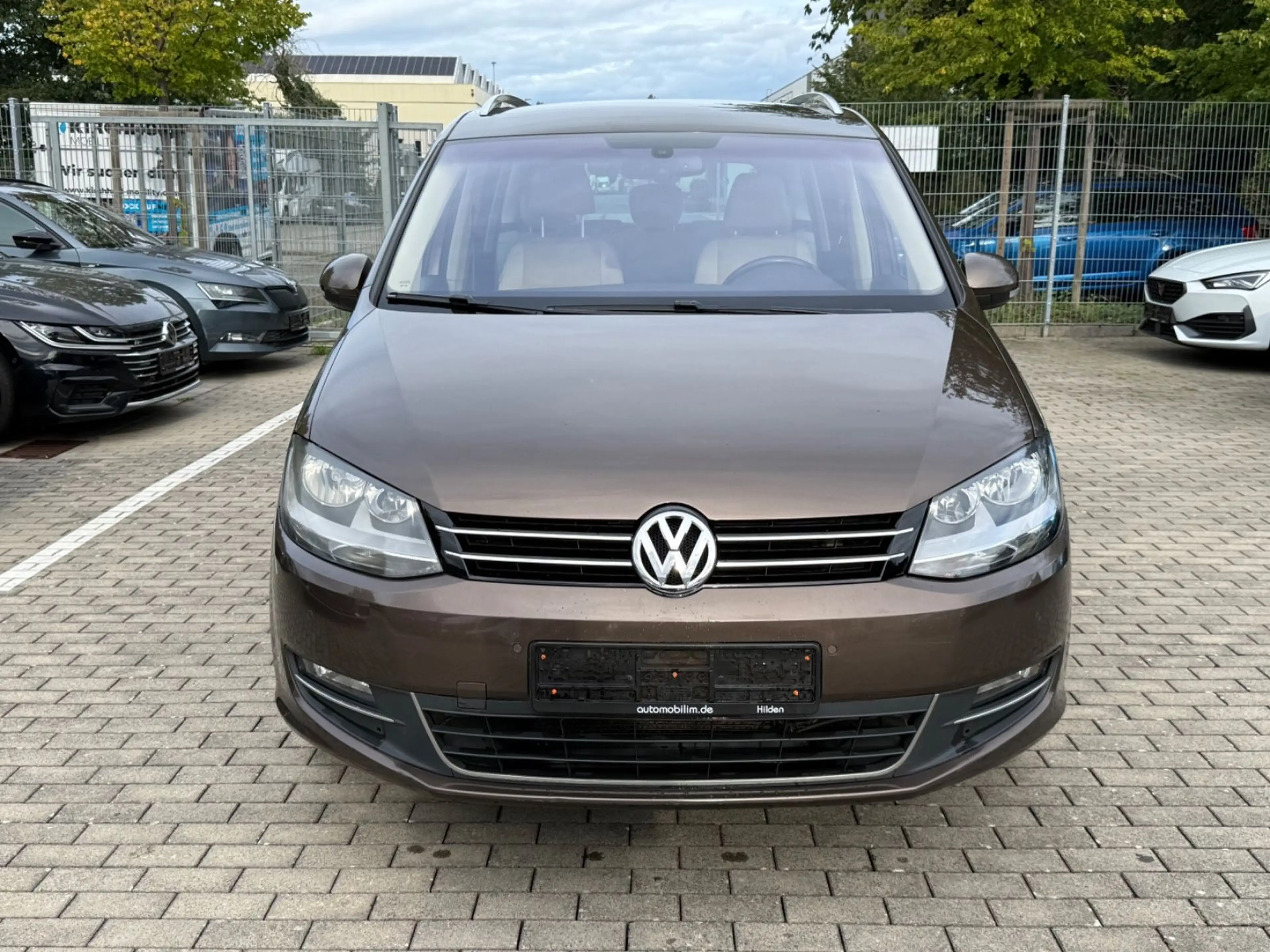 Volkswagen Sharan Highline 2.0 TDI*DSG*7-Sitz*E-Türe*NAVI — photo 2
