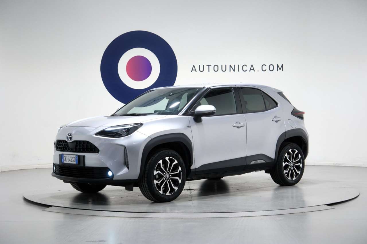 Toyota Yaris Cross 1.5 HYBRID 5PORTE E-CVT AWD-I 4x4 TREND FULL LED