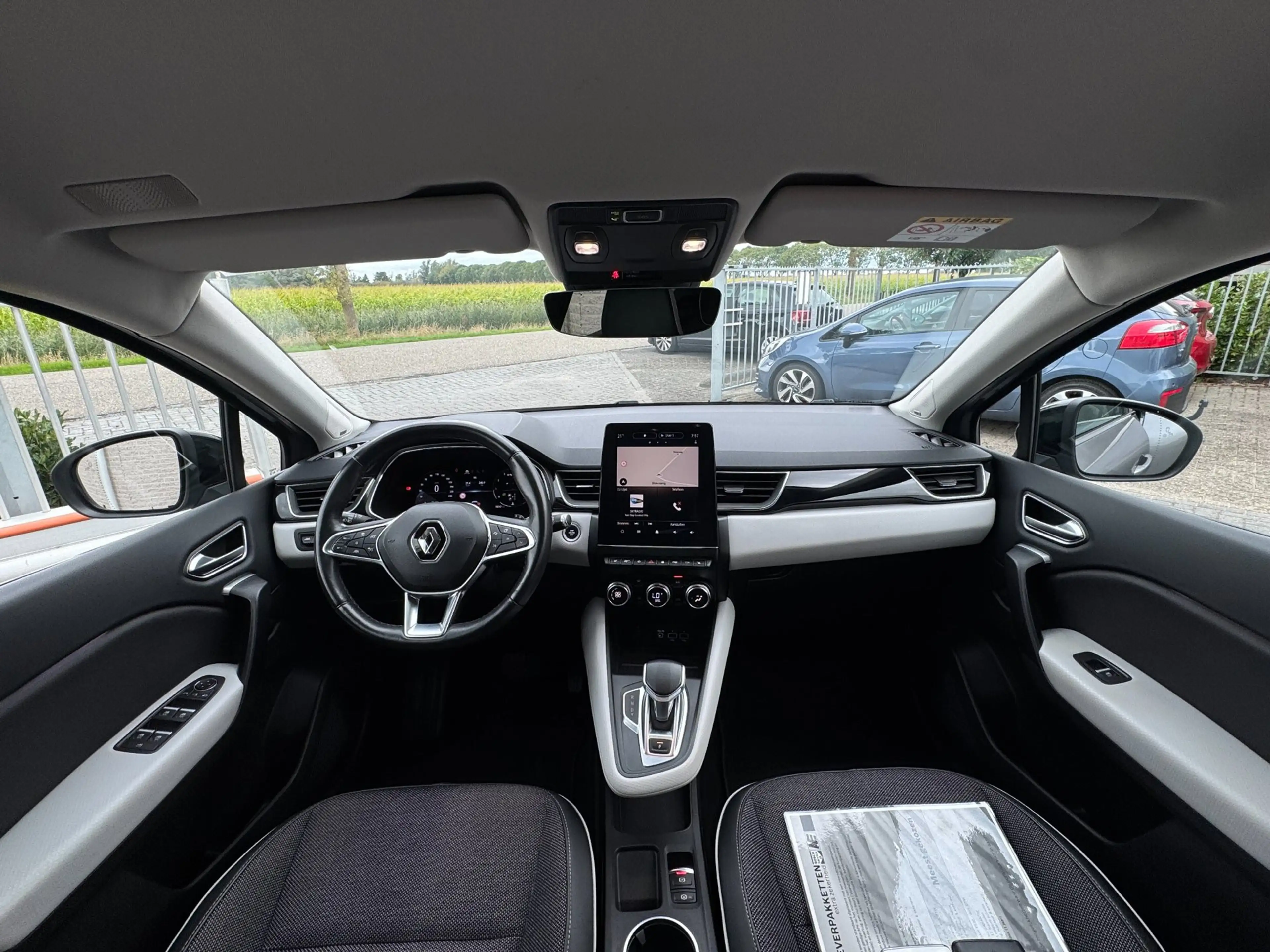 Renault Captur 1.3 TCe 130 Edition One Trekhaak / Camera / Navi / — photo 2