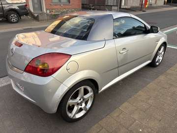 Twintop 1.4i XEP 16v Enjoy