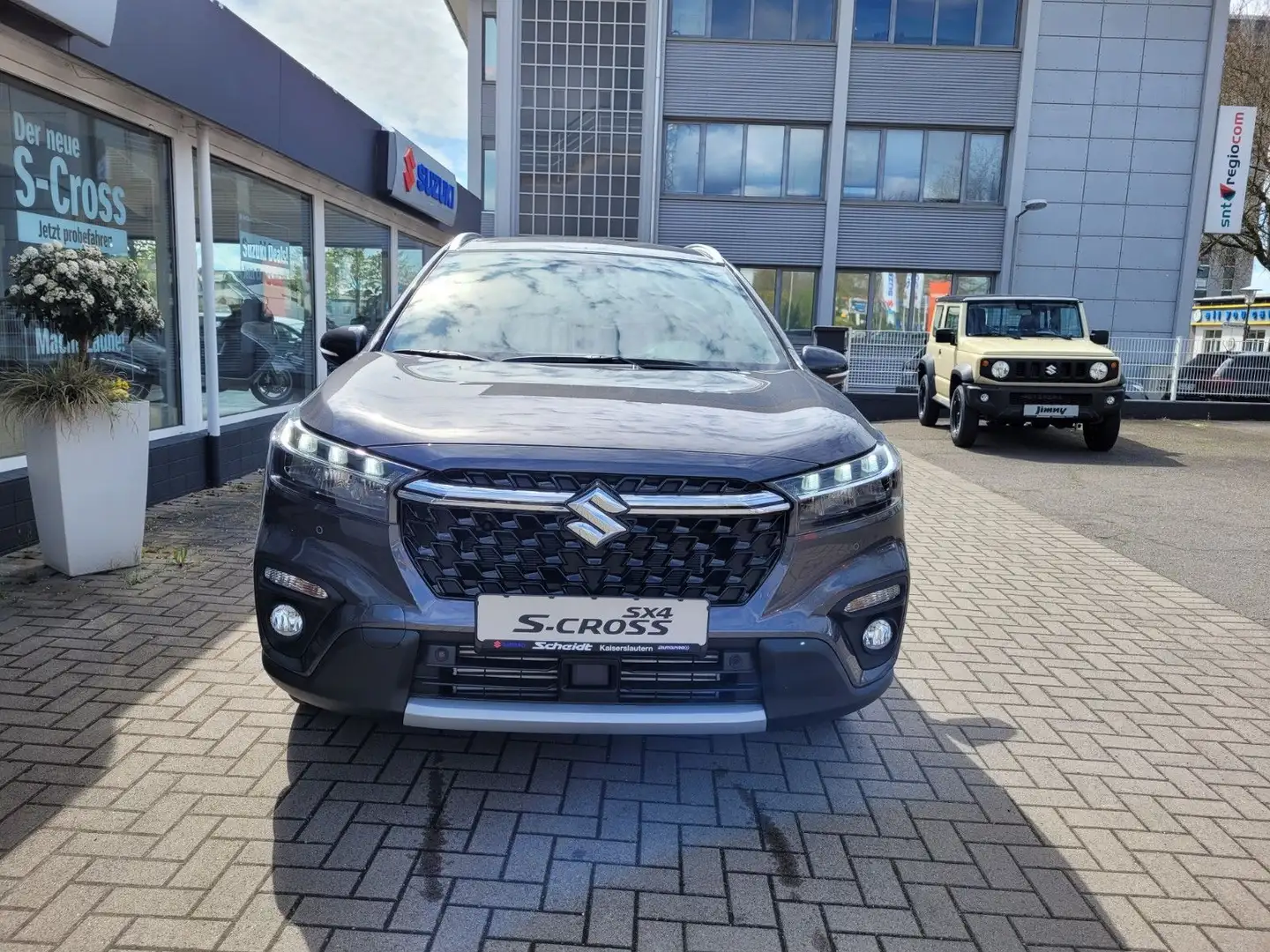 Suzuki SX4 S-Cross 1,4 Boosterjet Comfort Hybrid Grey - 1