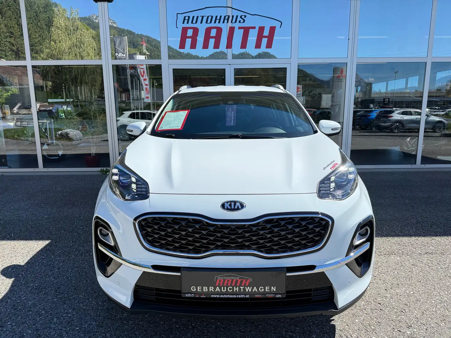 Kia Sportage Sportage 1,6 CRDI SCR Gold AWD Blanc - 2