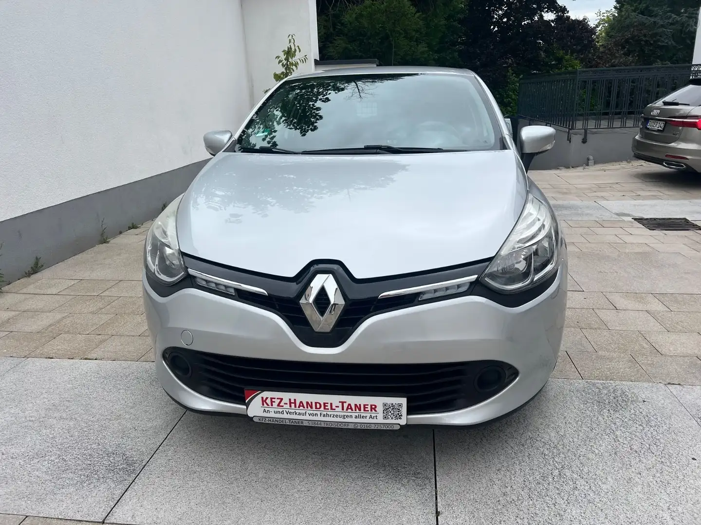 Renault Clio IV Cargo Extra Argent - 2