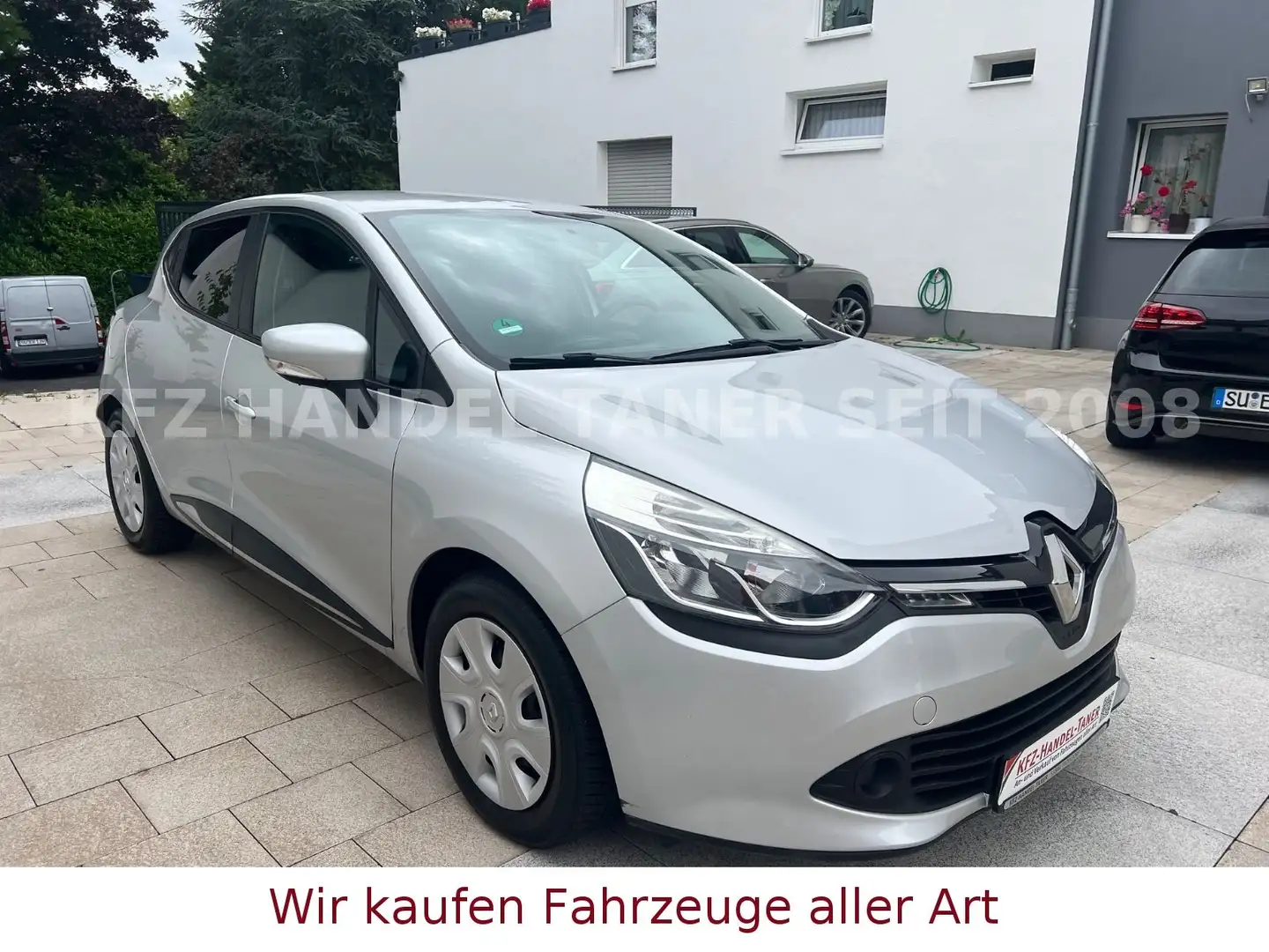 Renault Clio IV Cargo Extra Silber - 1