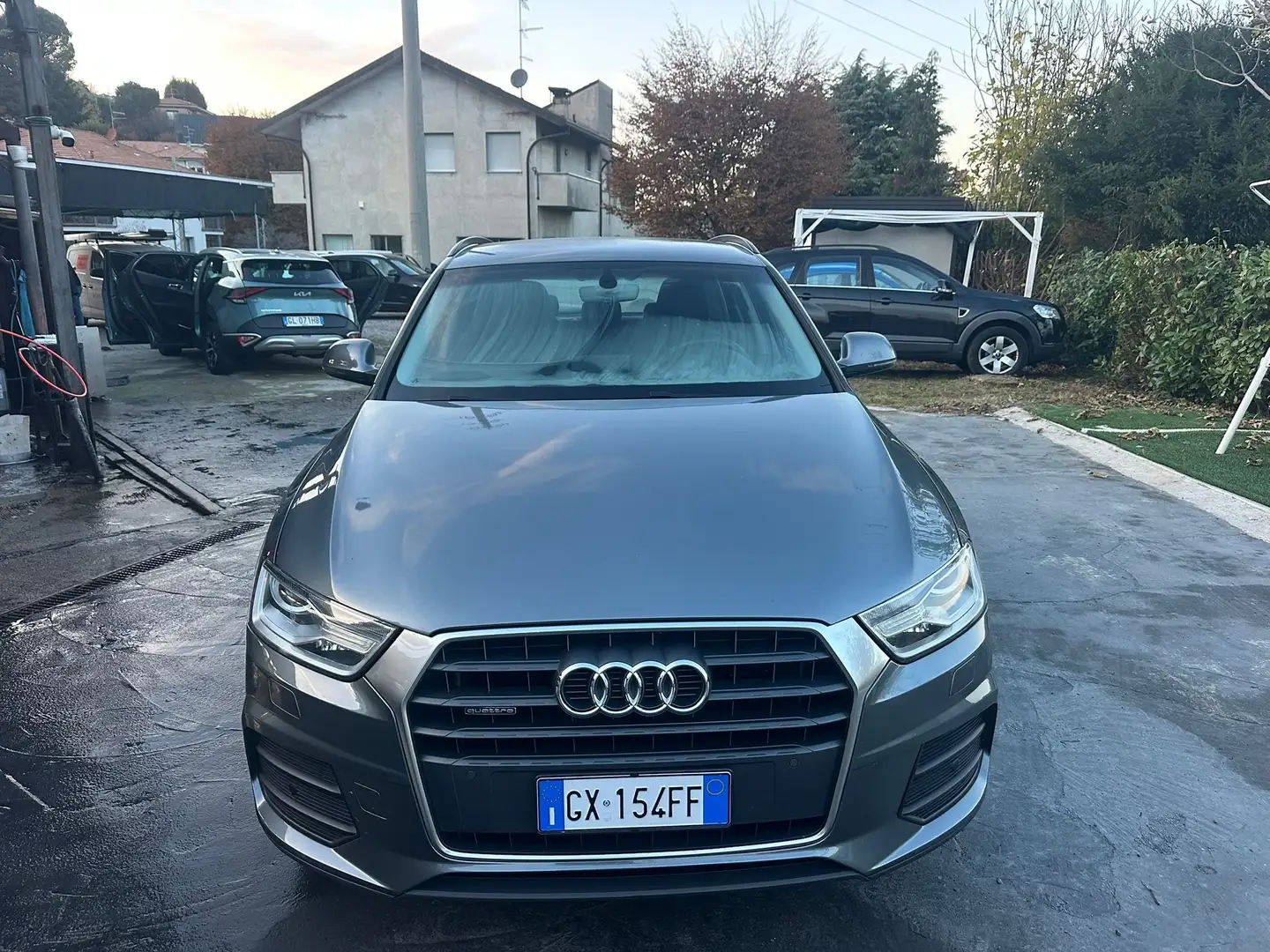 Audi Q3 2.0 tdi Sport quattro 150cv s-tronic Grigio - 2