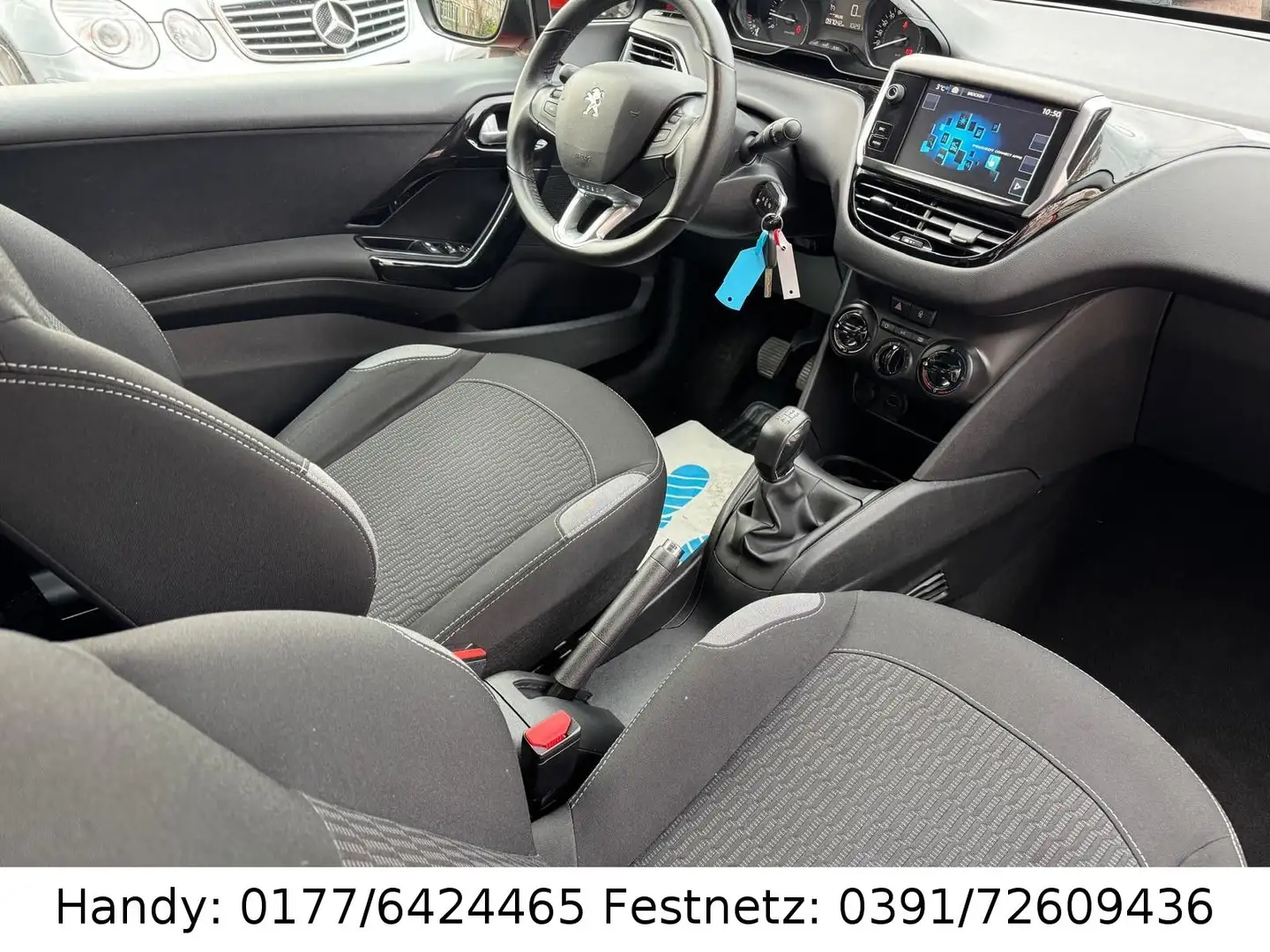 Peugeot 208 1.2 2.HAND/KLIMA/PDC/8xBEREIFT Orange - 2