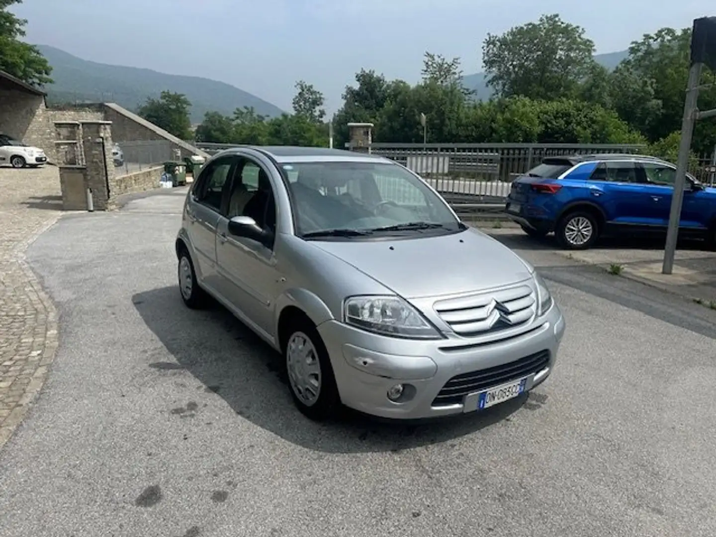 Citroen C3 1.4 Exclusive Style (exclusive) Grijs - 2