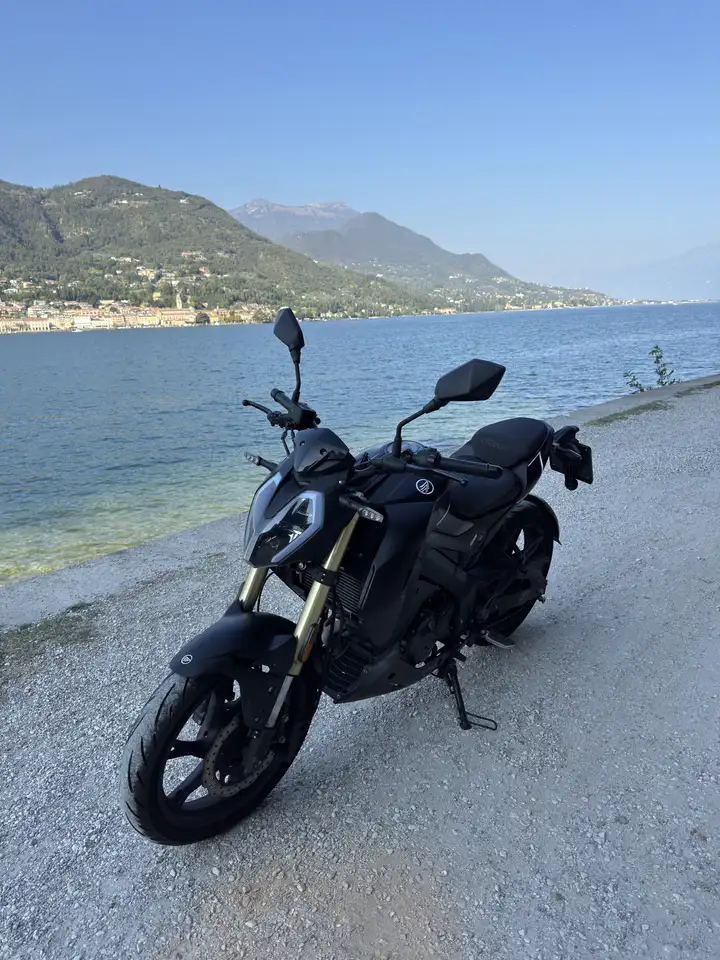 Keeway RKF 125