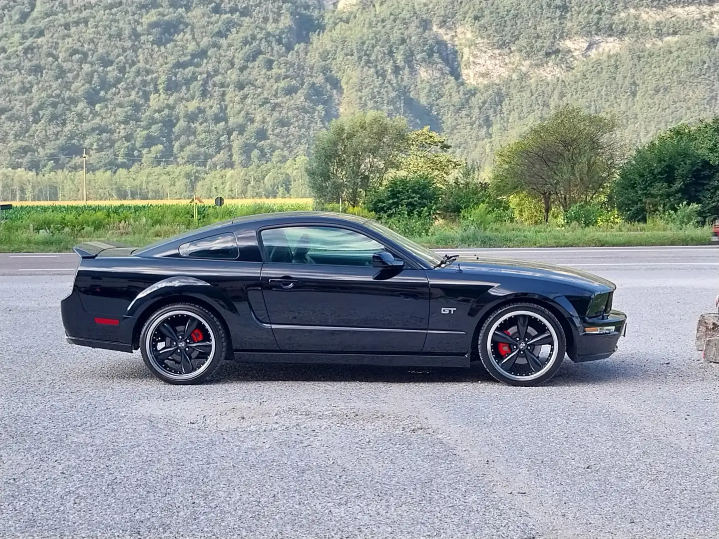 Ford Mustang Gt 4.6 v8 - 1