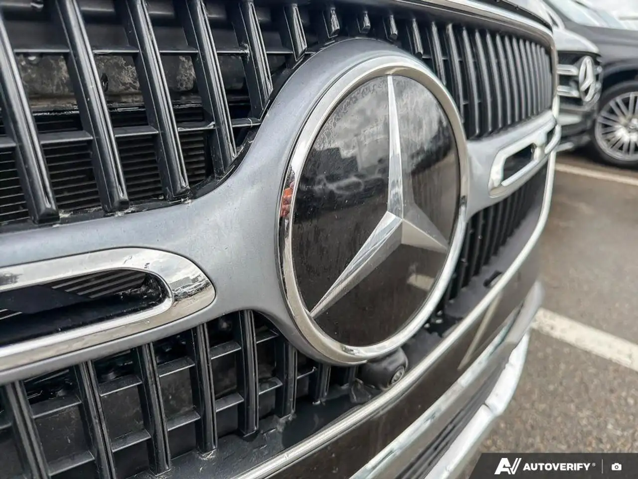 Mercedes-Benz GLC снимка Mercedes-Benz GLC