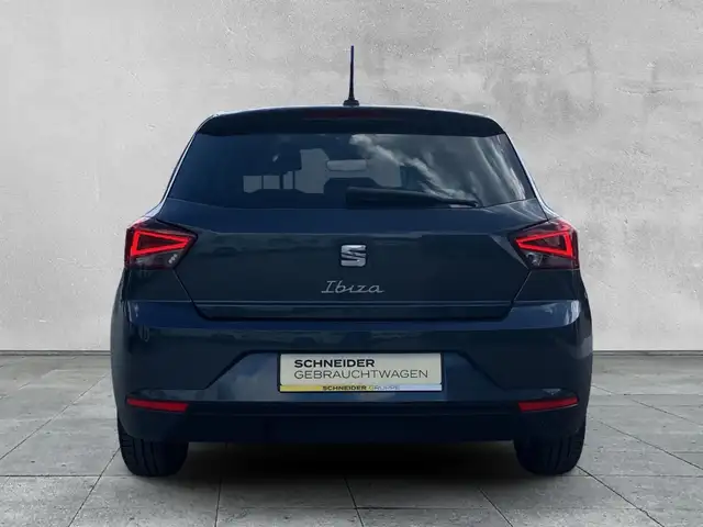 SEAT Ibiza view 4