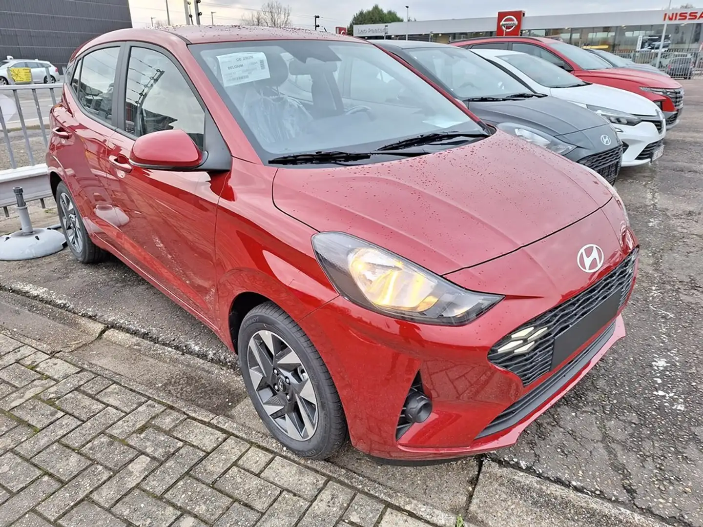 Hyundai i10 First Edition 5d 1.0 67 A5 Rouge - 2