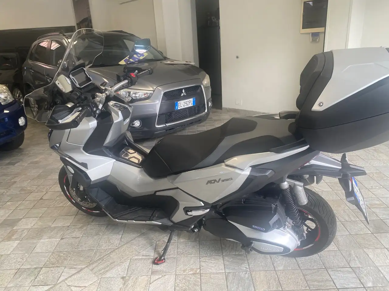 Honda ADV 350