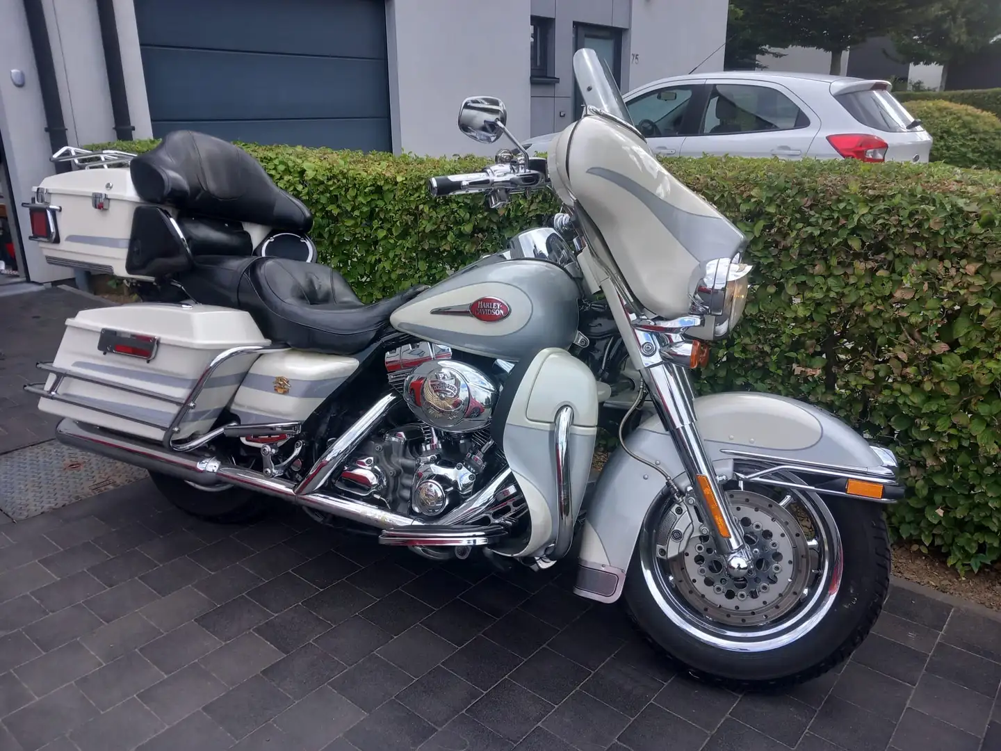 Harley-Davidson Electra Glide Ultra Classic serie ECVO Full options Blanc - 2