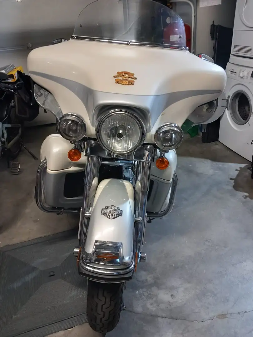 Harley-Davidson Electra Glide Ultra Classic serie ECVO Full options Blanc - 1