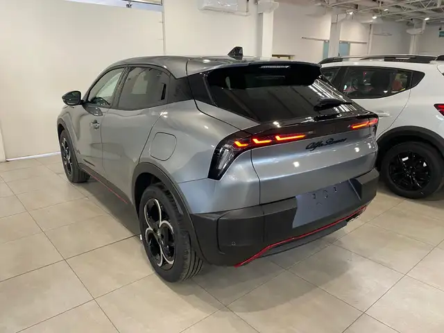 Alfa Romeo Junior view 5