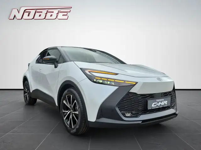 Toyota C-HR view 7