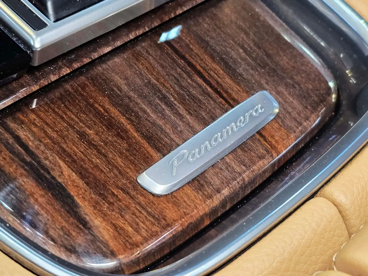Porsche Panamera снимка Porsche Panamera